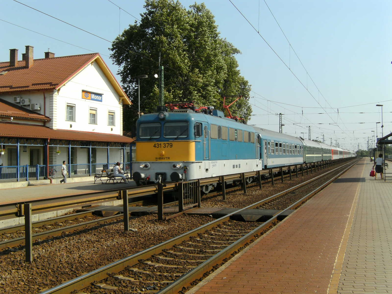 431 379 Avala