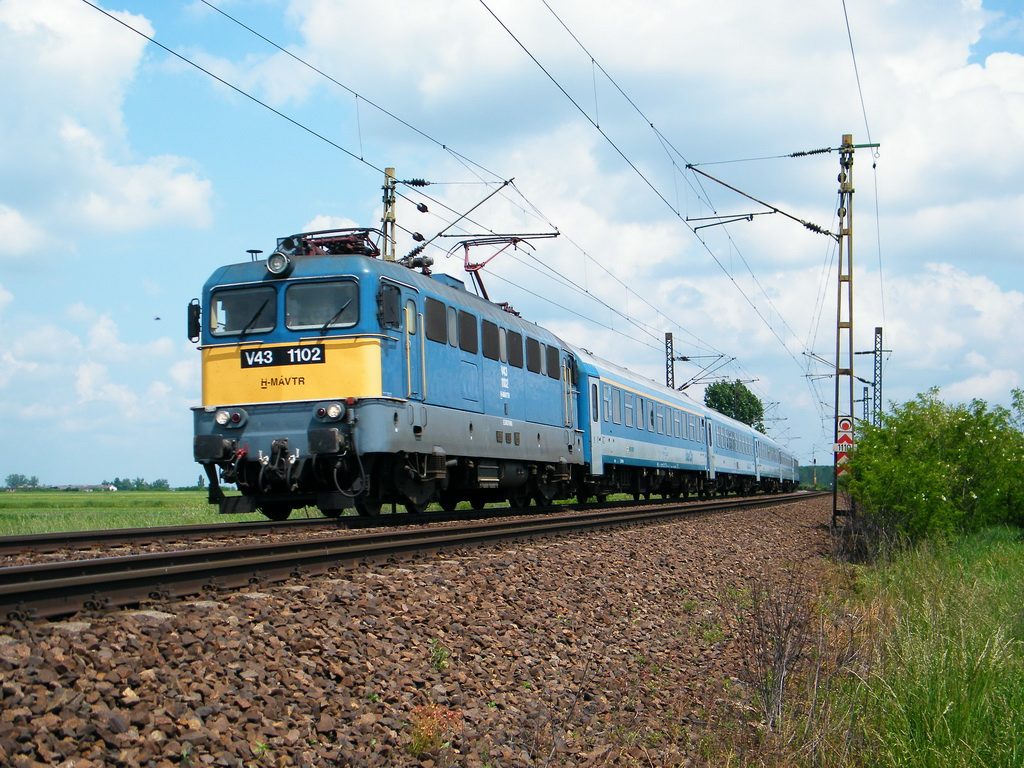 V43 1102, Kál-Kápolna, 2010.05.30