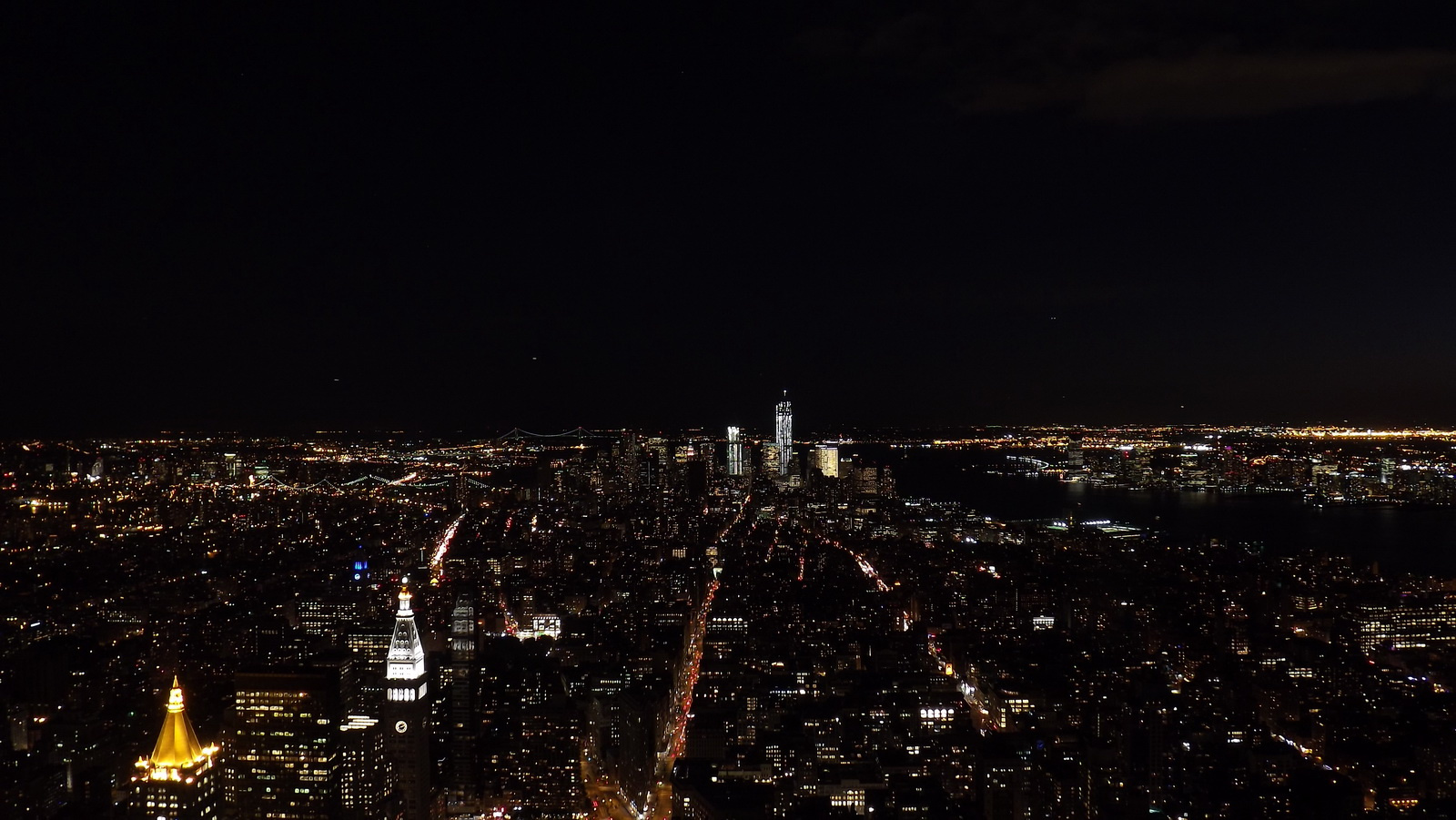 Kilátás az Empire State Buildingből XXII.