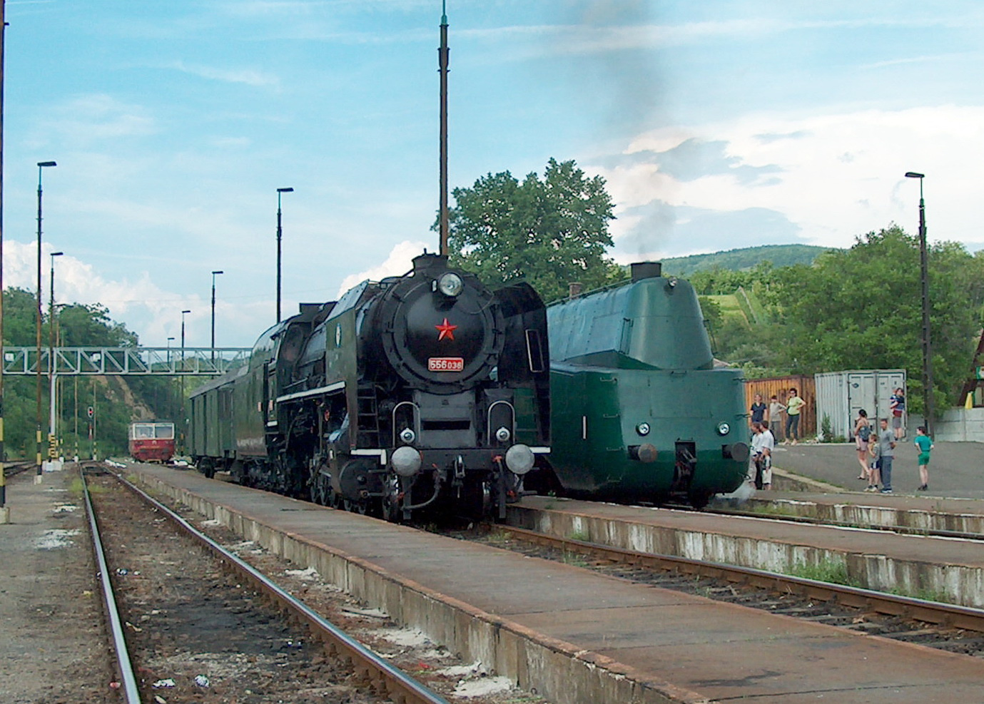 MÁV 242 001 és ŽSR 556 036, Somoskőújfalu, 2004.05.31