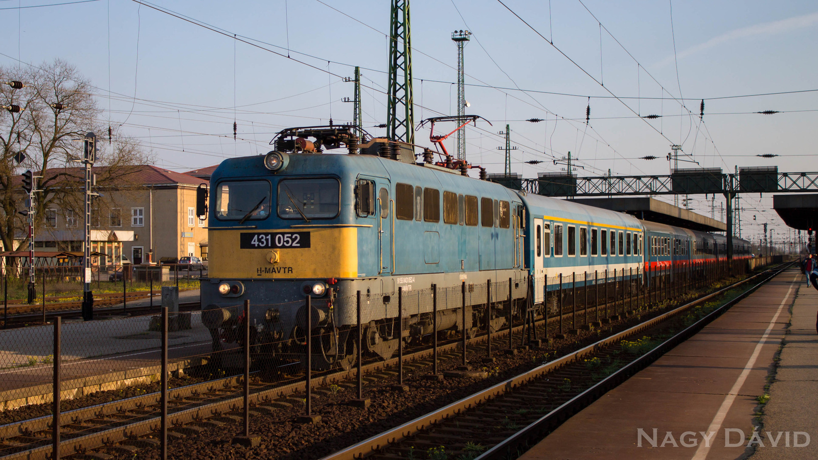 431 052, Hatvan, 2014.03.30.