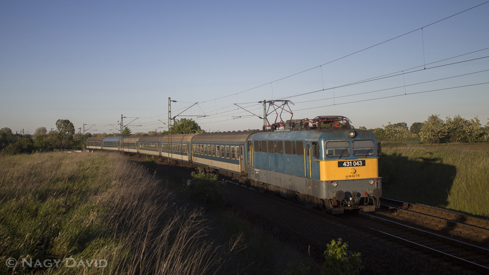 431 043, Hatvan, 2014.05.10