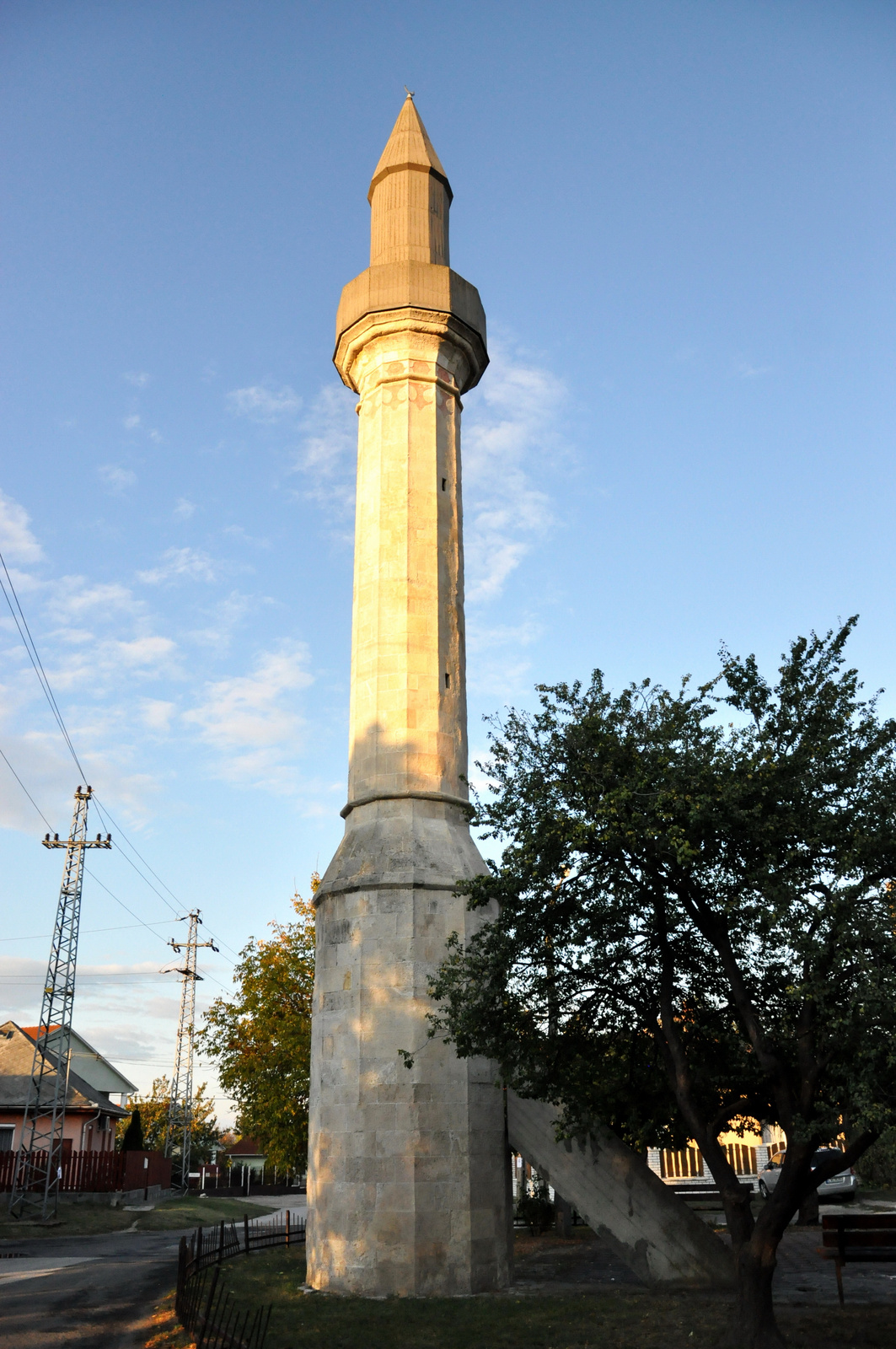 Minaret Érd, Mecset u.-1