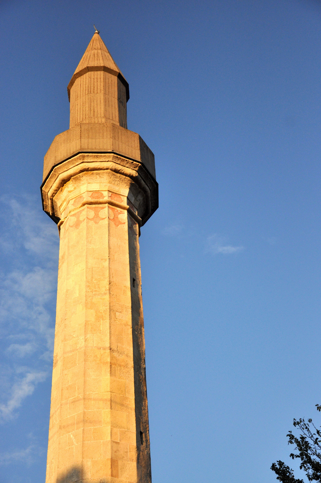 Minaret Érd, Mecset u.-4