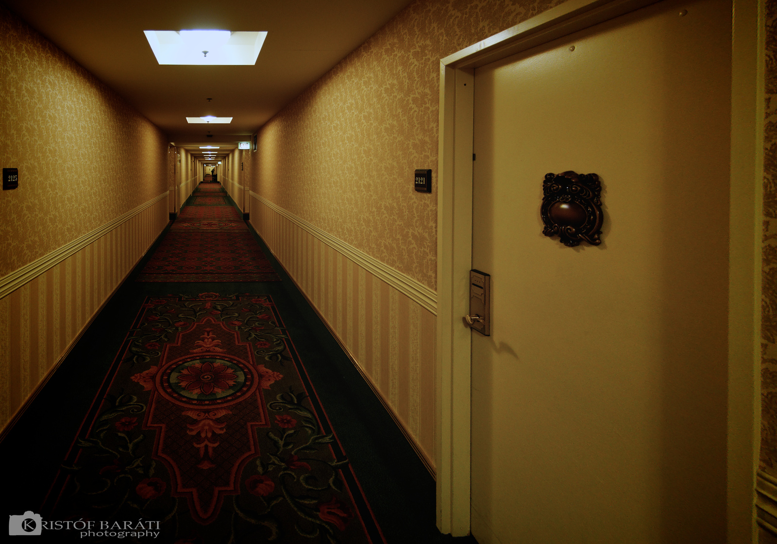 Infinite corridor