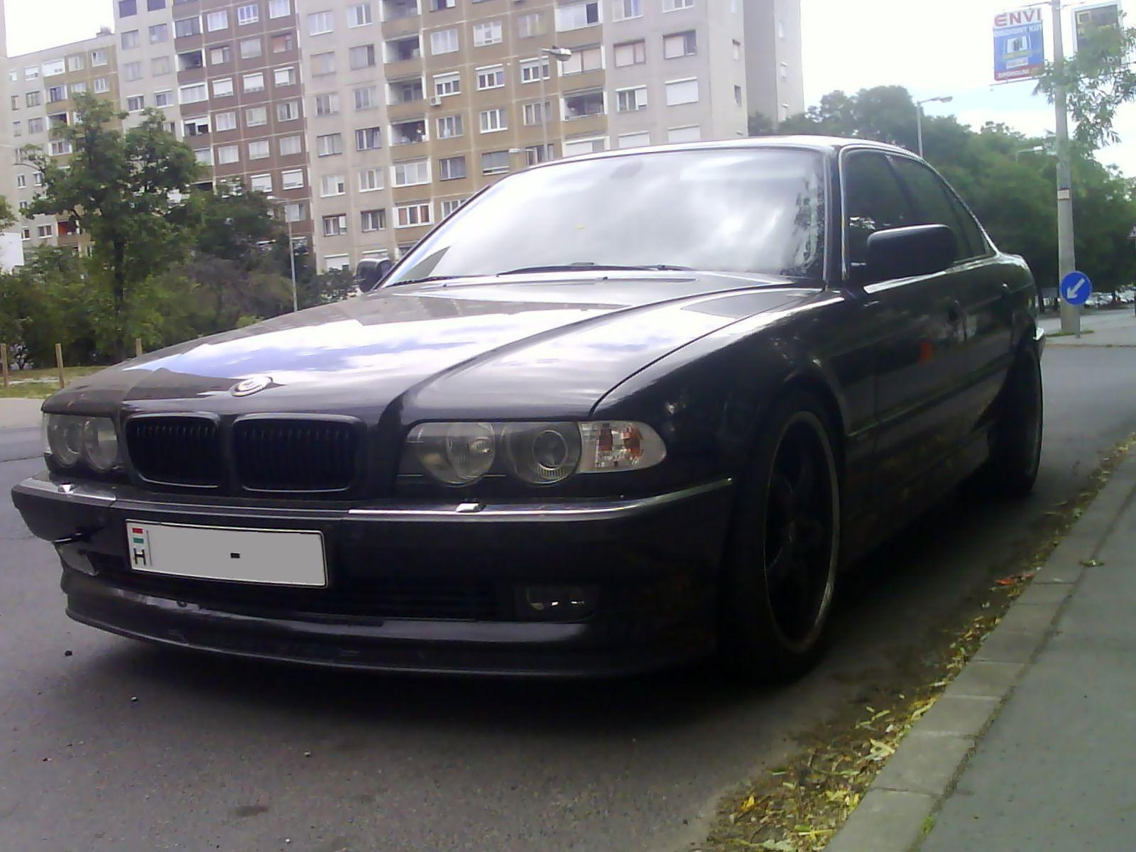 Alpina   B 12