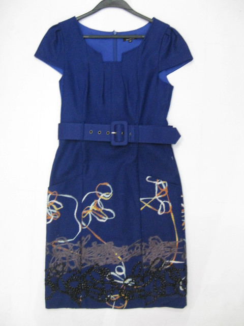 91010A-02A   CHANEL BLUE WOOL DRESS SIZE 2 4 6 PRICE USD45