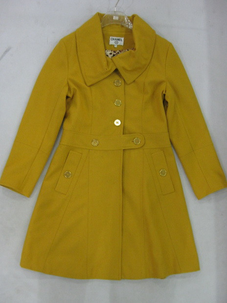 91015A-33 CHANEL YELLOW WOOL COAT SIZE 2  4 6  PRICE USD50