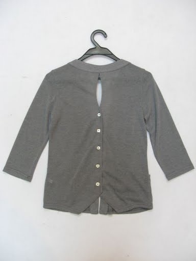 90806A-22 ANNA SUI GREY WOOL JERSEY TOP SIZE 2 4 6(BACK) PRICE U