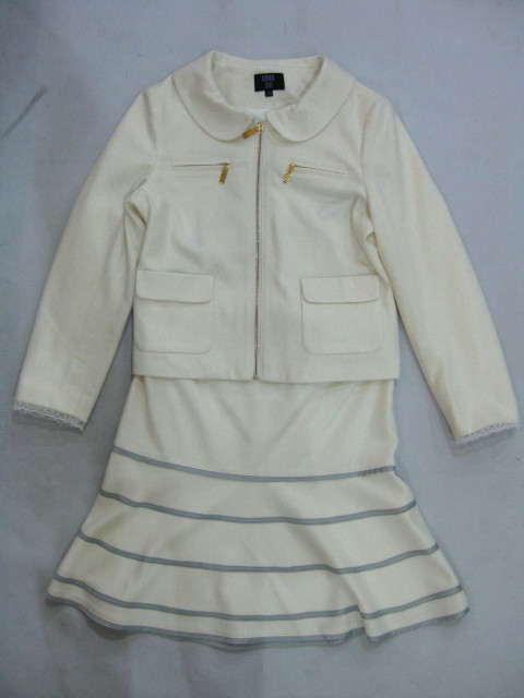 91016A-36  ANNA SUI WHITE WOOL SUIT SIZE 2 4 6 PRICE USD52