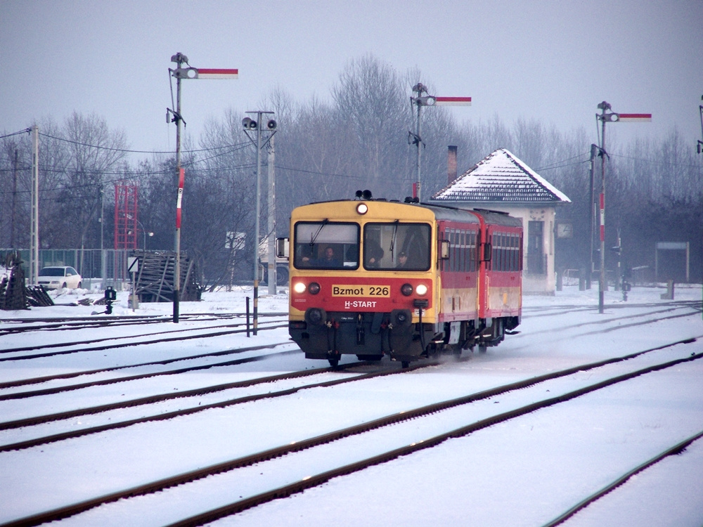 Bzmot - 226 Bátaszék (2009.12.21).