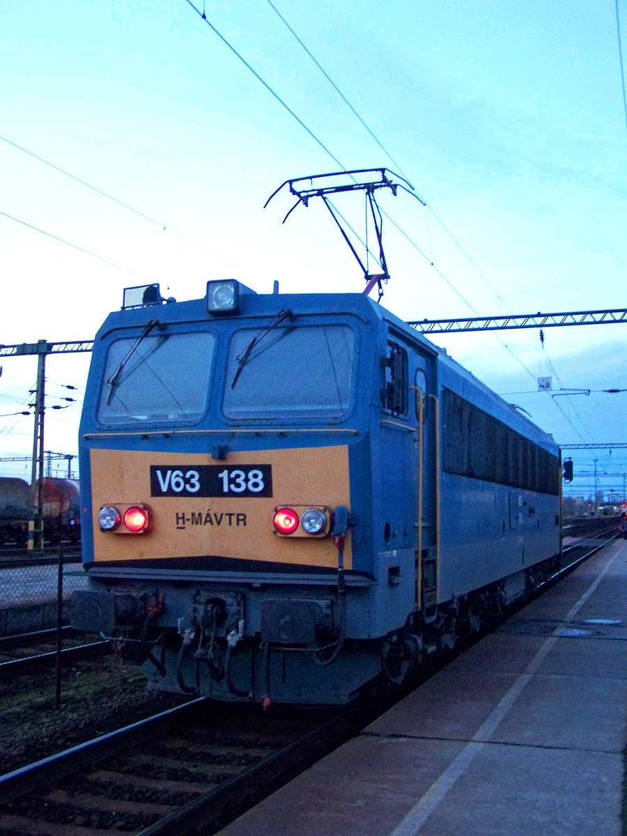 V63 - 138 Dombóvár (2010.11.09).