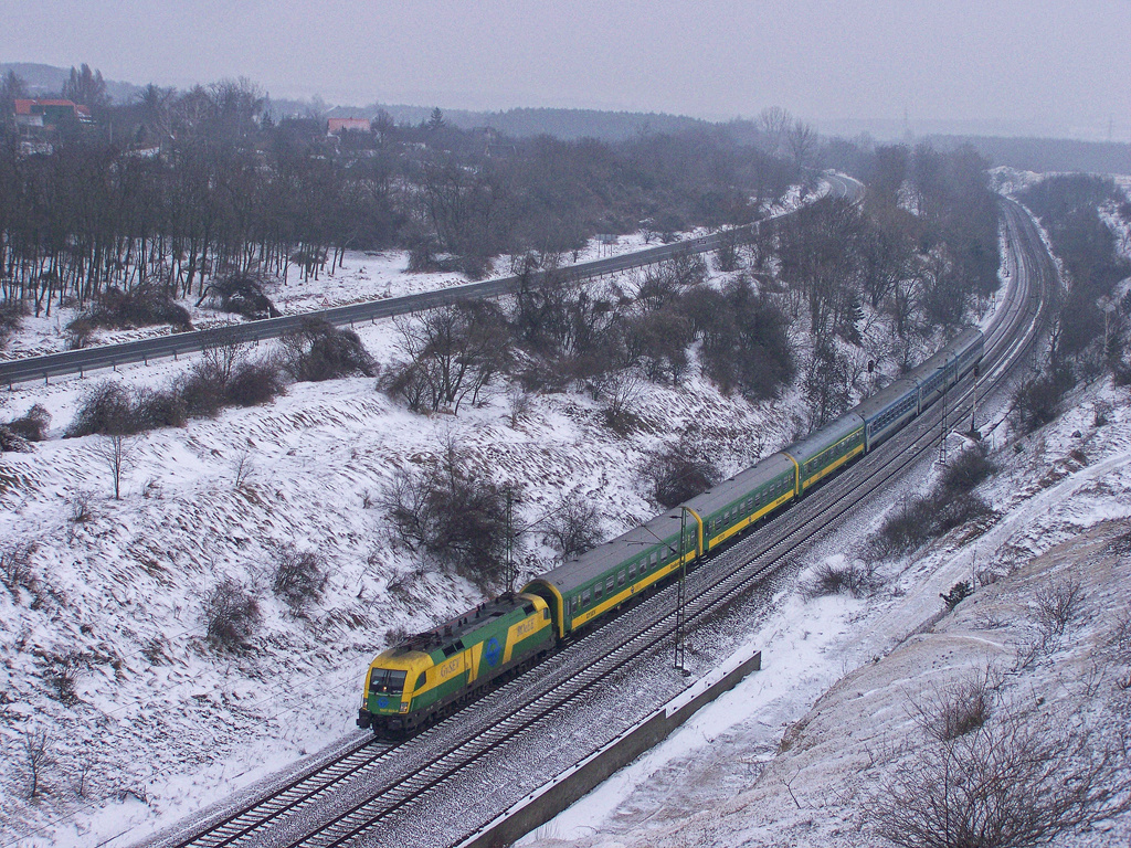 1047 504 - 4 Szár (2010.12.30).