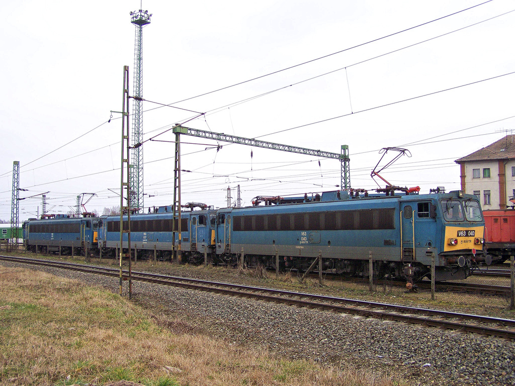V63 - 040 Dombóvár (2011.03.03).