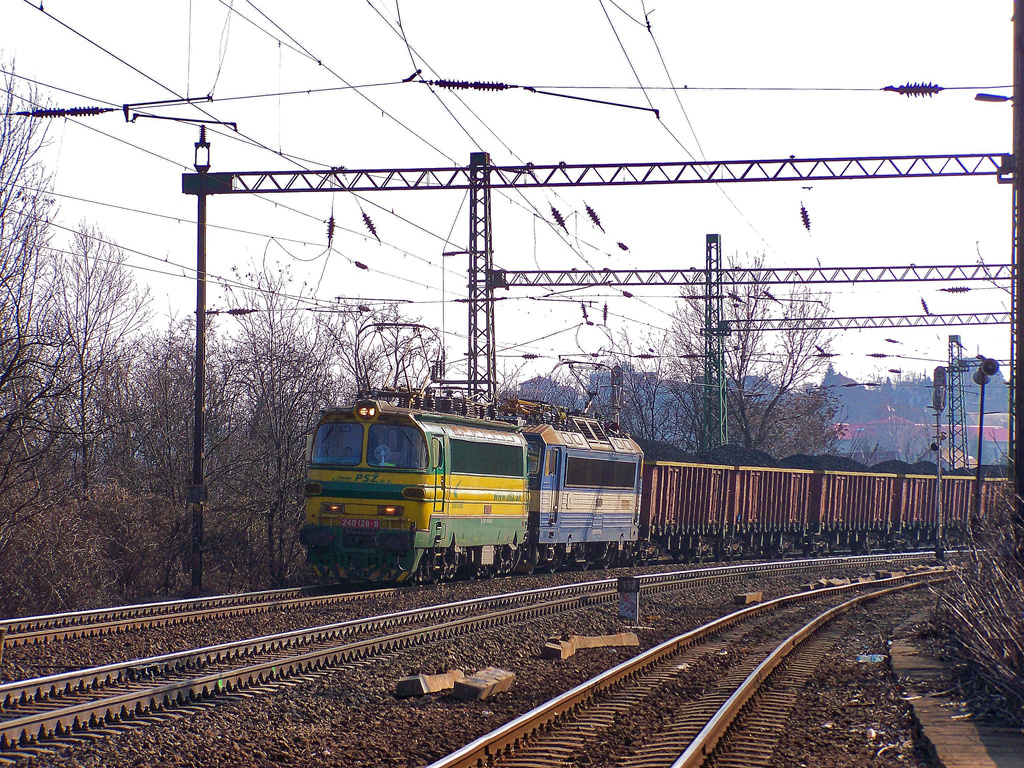 240 128 - 9 + 363 103 - 3 Kelenföld (2011.03.05).