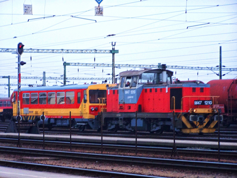 M47 - 1210 + Bzmot - 239 Dombóvár (2011.02.02).