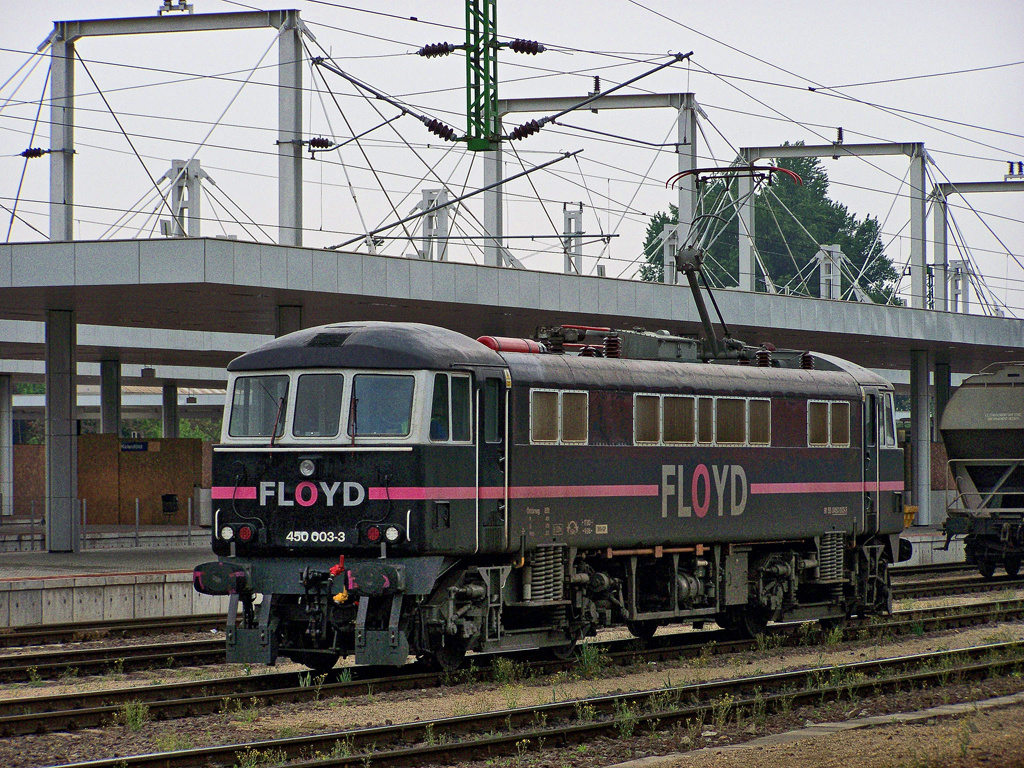 450 003 - 3 Kelenföld (2011.05.01)02