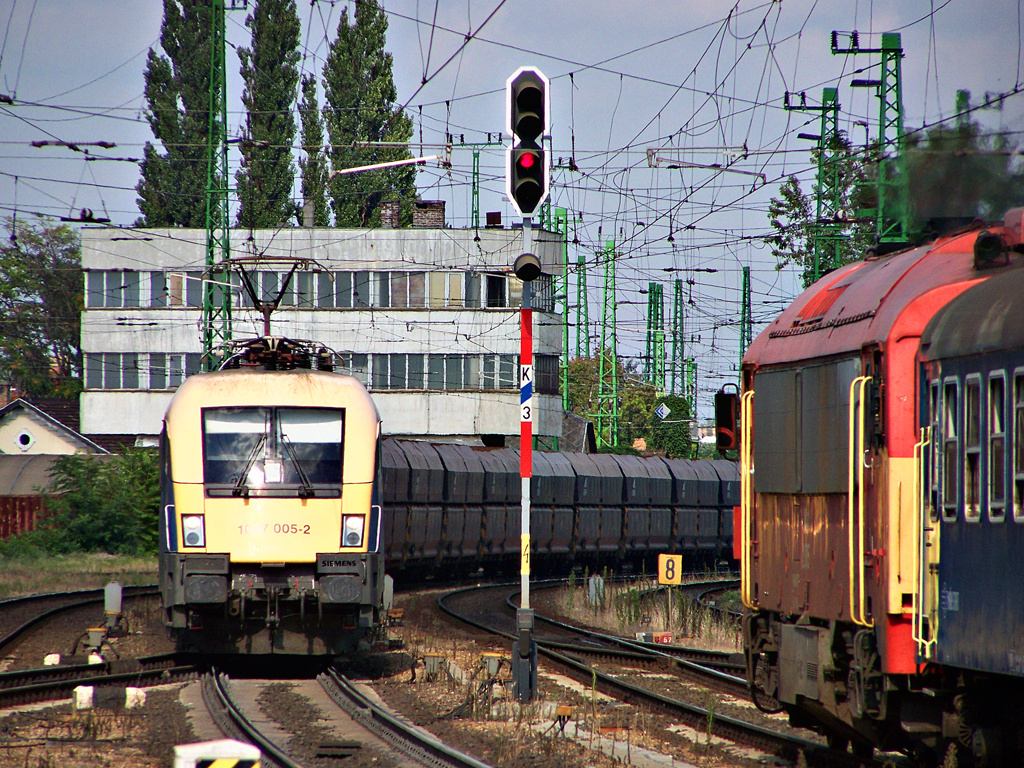 1047 005 - 2 Győr (2011.07.27)