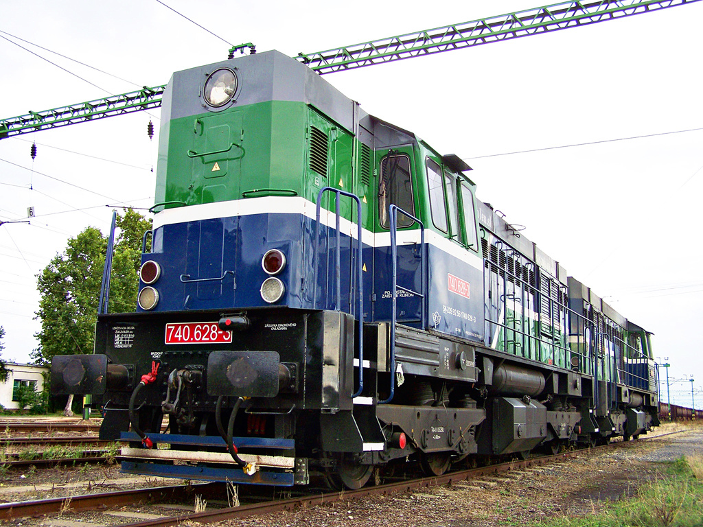 740 628 - 8 + 740 790 - 1 Sárbogárd (2011.07.23).