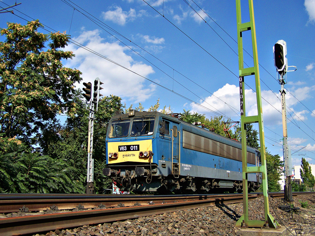 V63 - 011 Kelenföld (2011.09.03)02