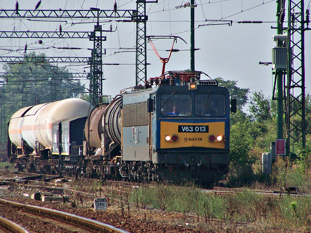 V63 - 013 Rétszilas (2011.08.03)02