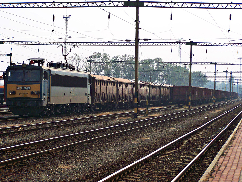 V63 - 040 Dombóvár (2011.09.27)02.