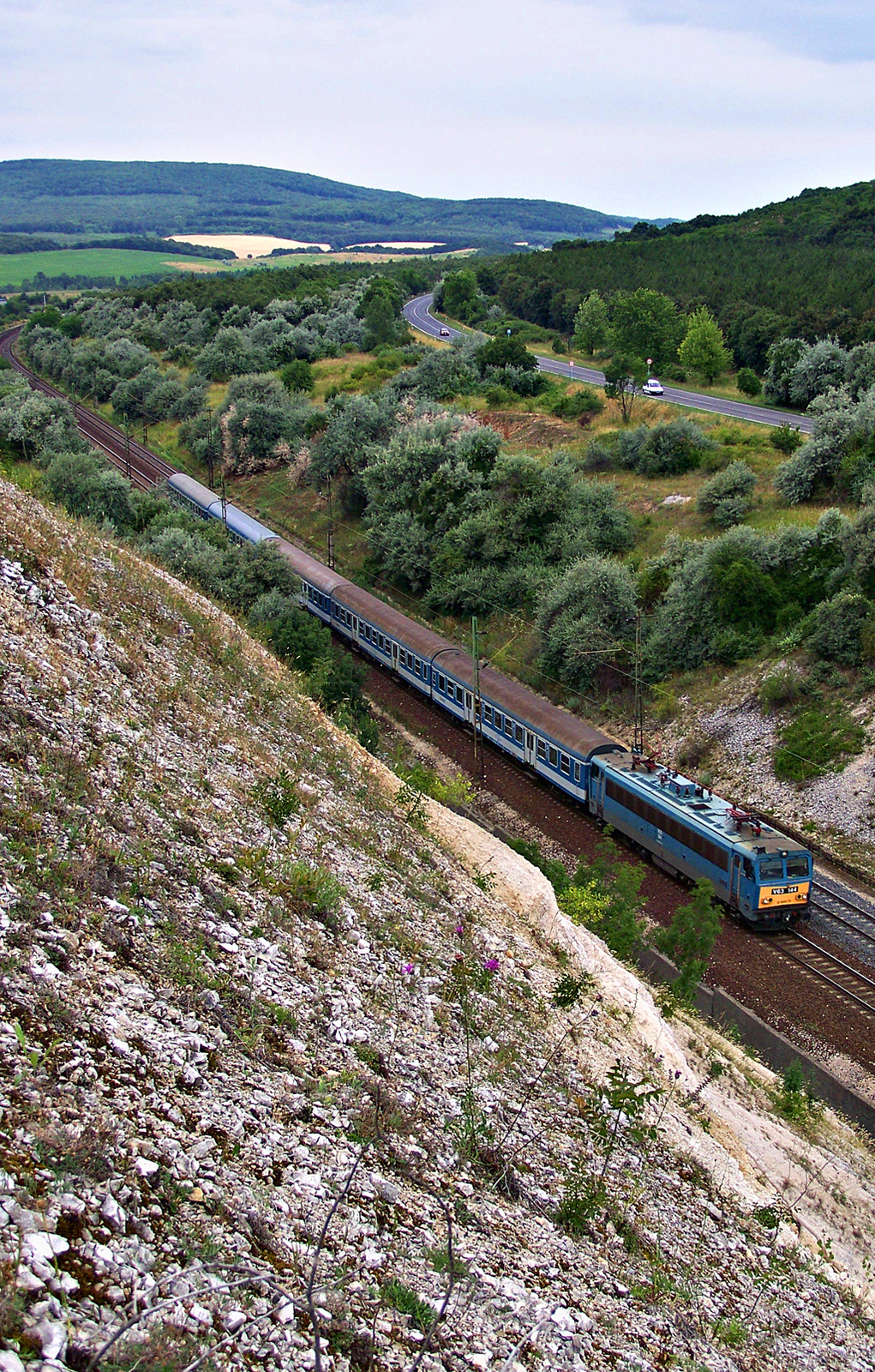 V63 - 144 Szár (2011.07.03).