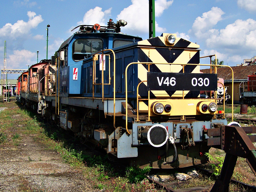 V46 - 030 Győr (2011.07.27).