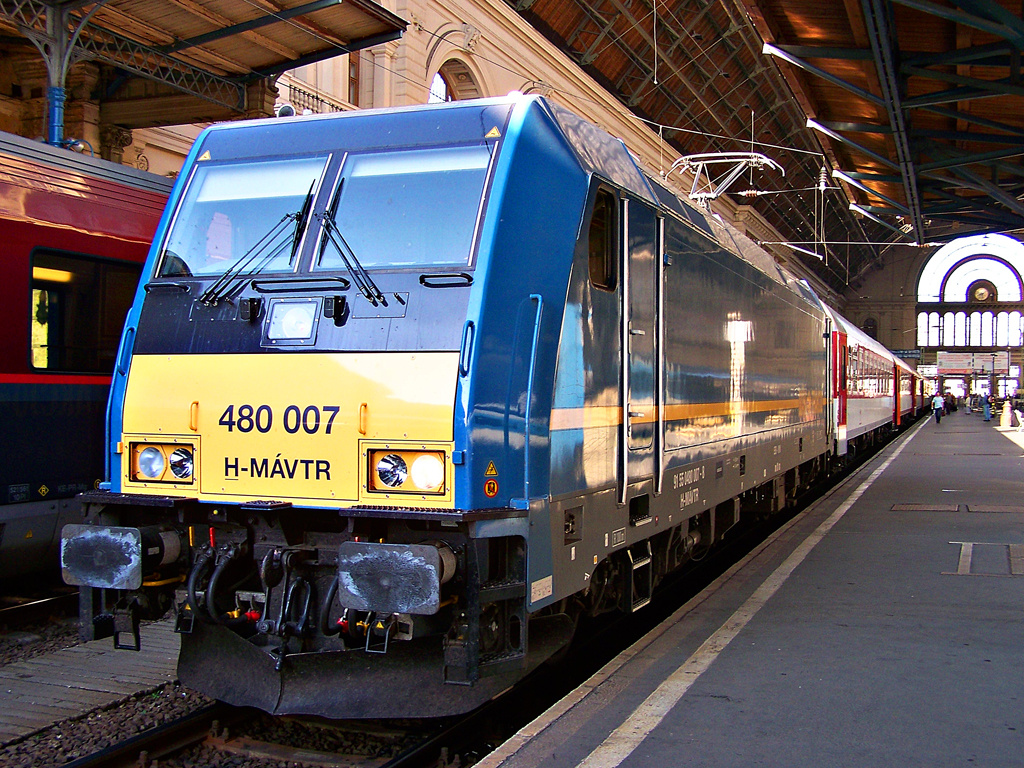 480 007 - 8 Keleti pu. (2011.10.01).