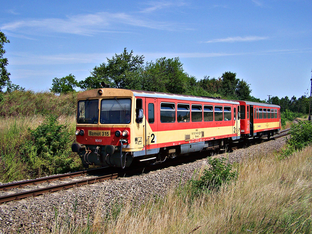 Bzmot - 315 Pusztaszabolcs (2011.07.11)01.