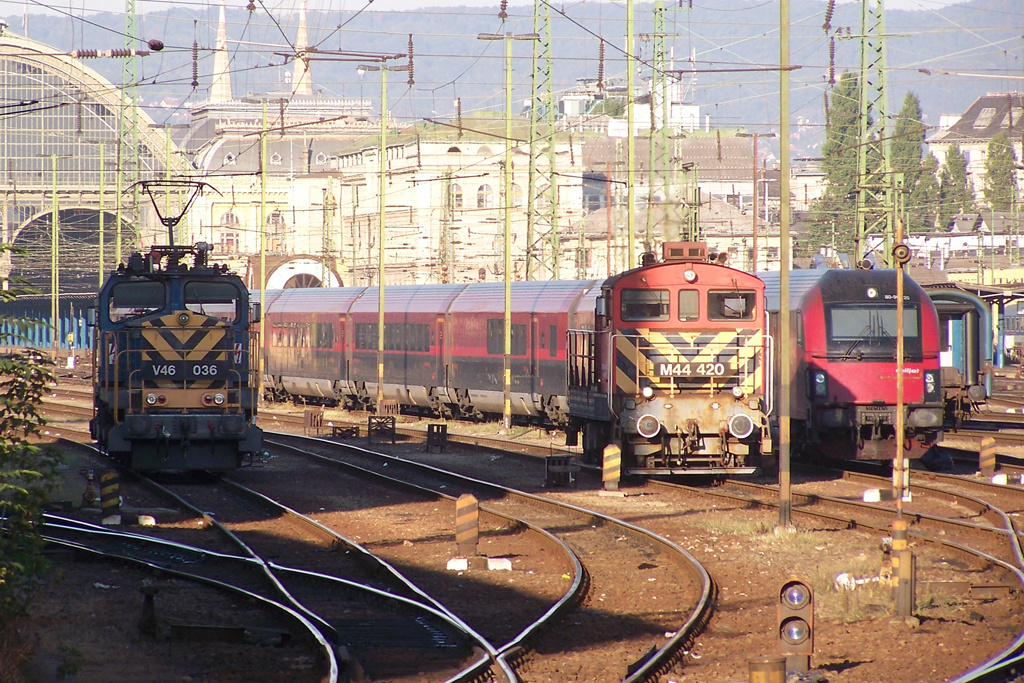 Keleti pu. (2011.10.01).