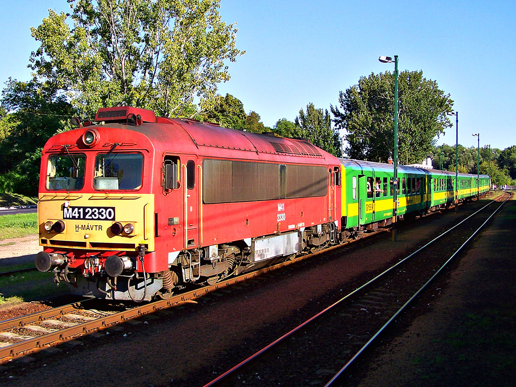 M41 - 2330 Balatonakarattya (2011.08.18).