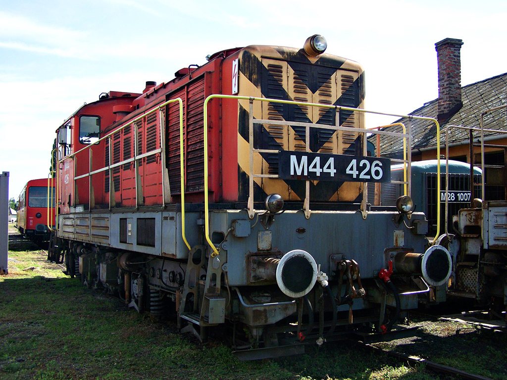 M44 - 426 Győr (2011.08.16)