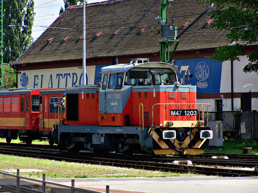 M47 - 1203 Győr (2011.08.16)02.