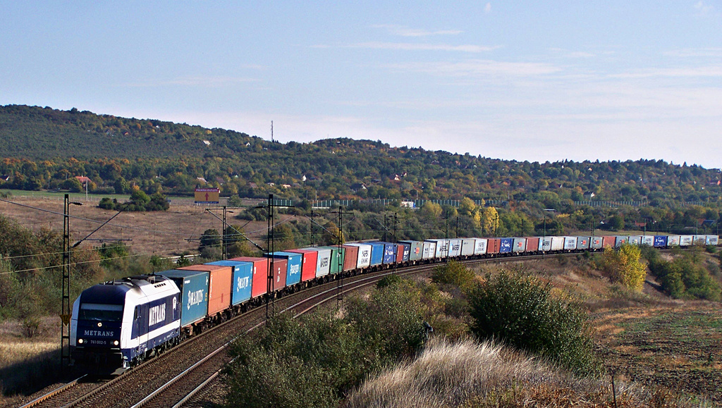 761 002 - 5 Biatorbágy (2011.10.22).