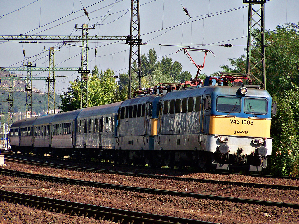 V43 - 1005 Kelenföld (2011.08.24)