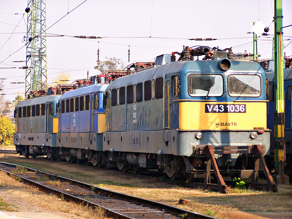 V43 - 1036 Miskolc (2011.10.29).
