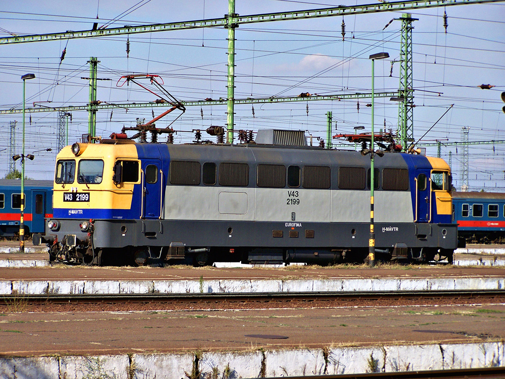 V43 - 2199 Szolnok (2011.10.15).