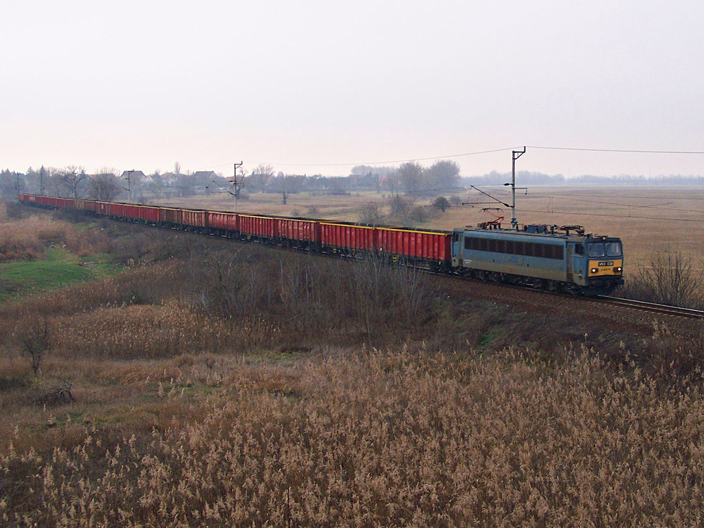 V63 - 039 Székesfehérvár (2011.12.12).