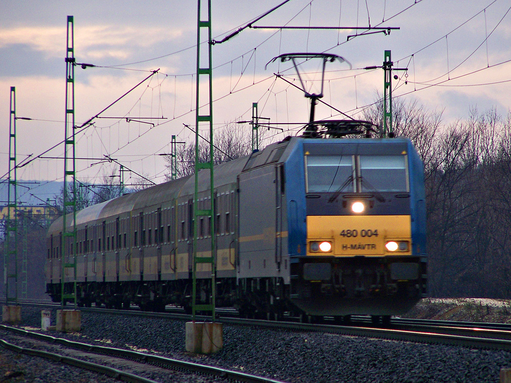 480 004 - 5 Budaörs (2011.12.30).