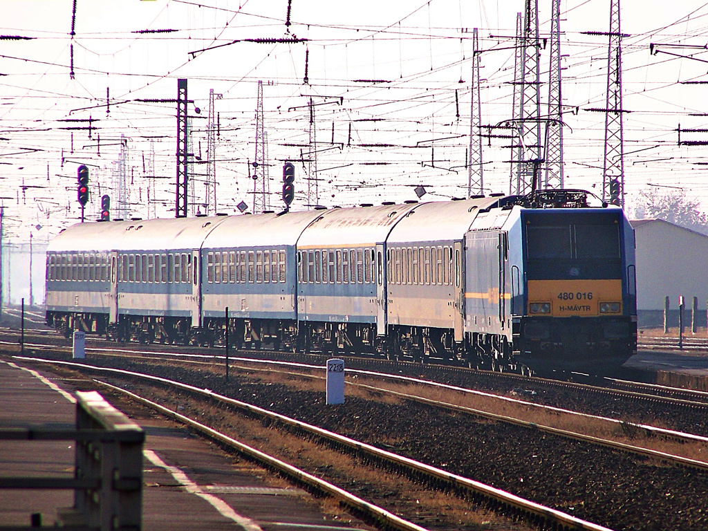 480 016 Debrecen (2011.11.13).