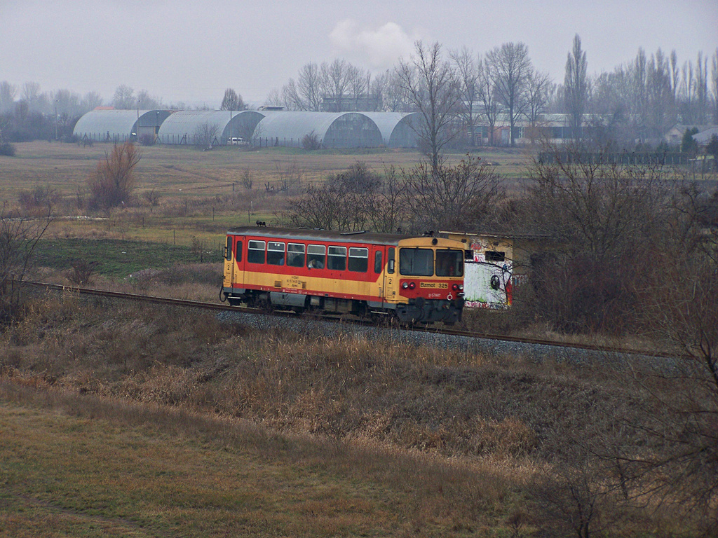 Bzmot - 325 Székesfehérvár (2011.12.12).