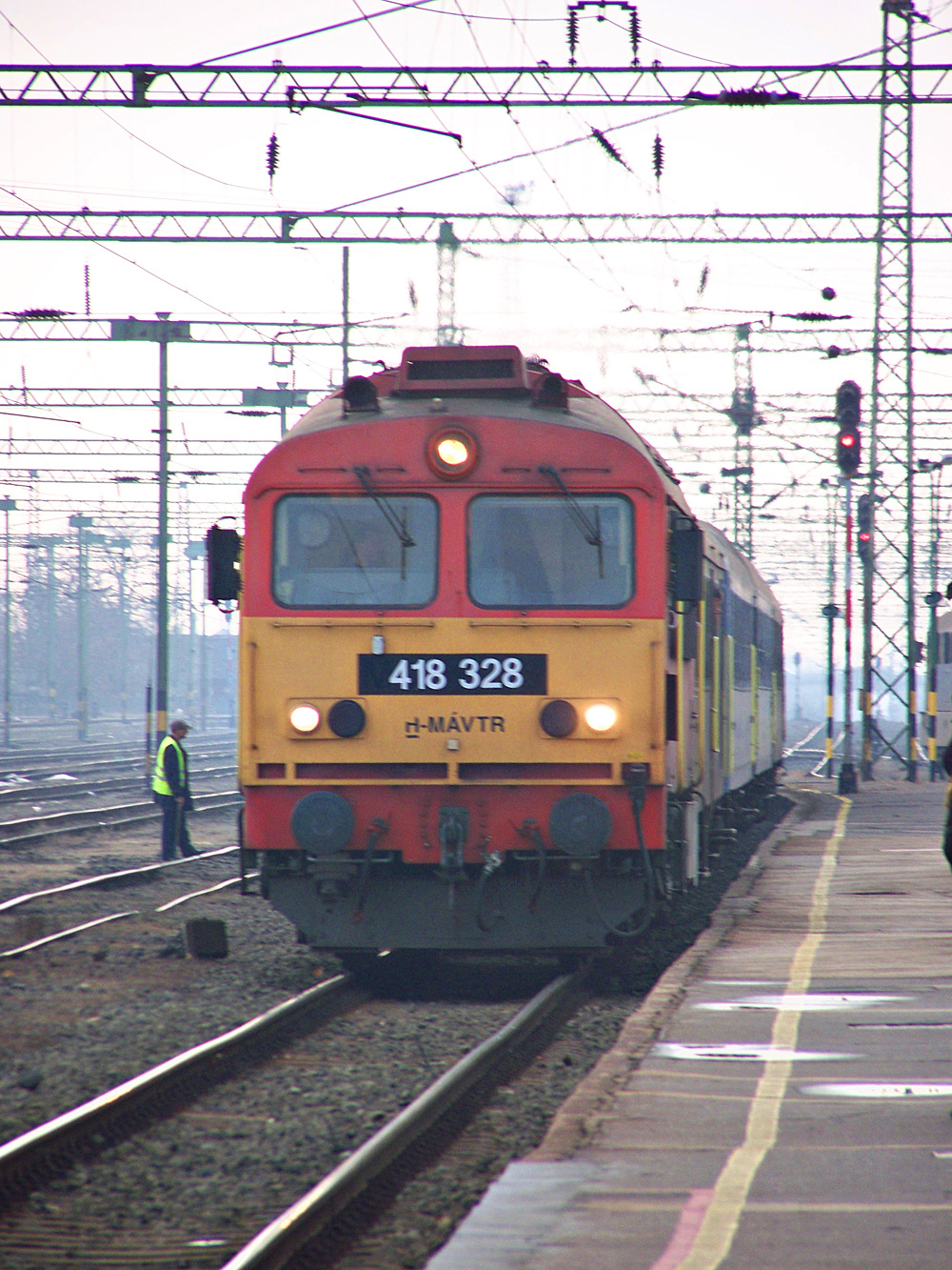 418 328 Székesfehérvár (2011.12.12).