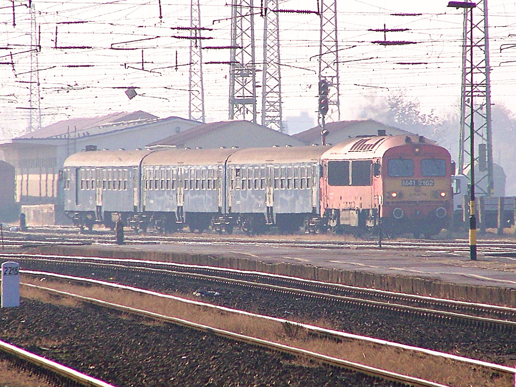 M41 - 2162 Debrecen (2011.11.13).