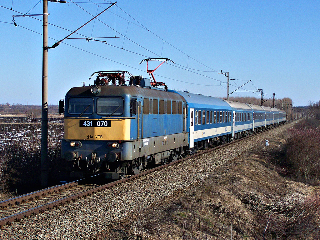 431 070 Dombóvár (2012.02.25).