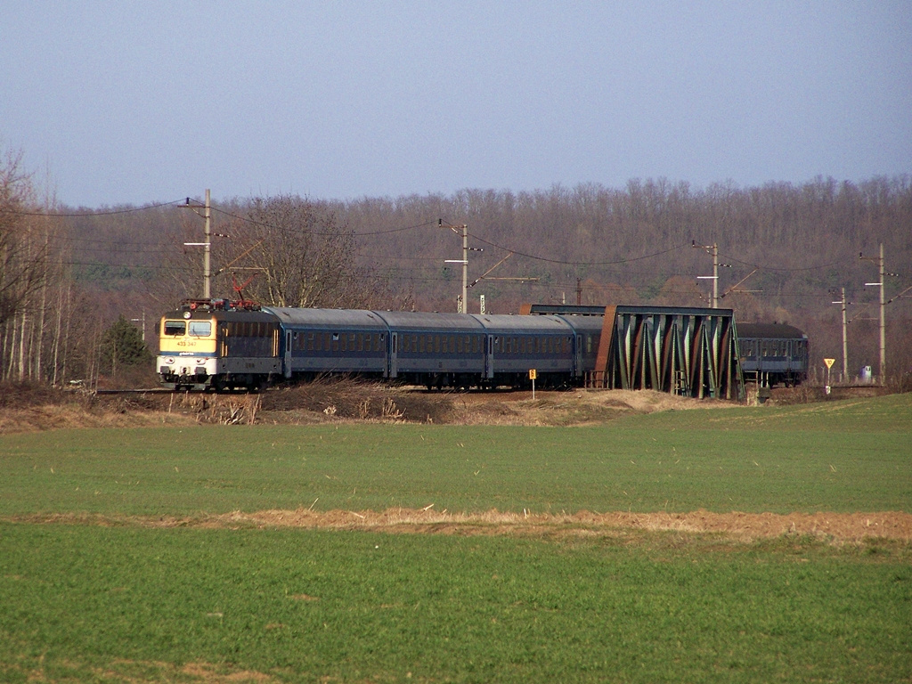 433 347 Dombóvár (2012.03.16)