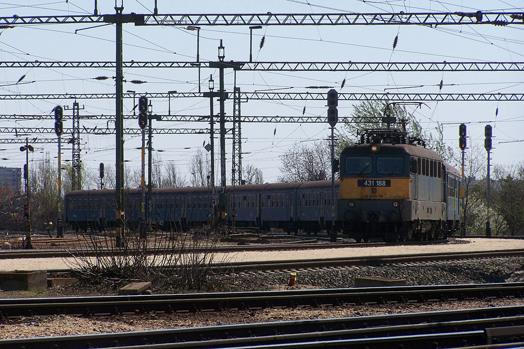 431 188 Kelenföld (2012.04.02)