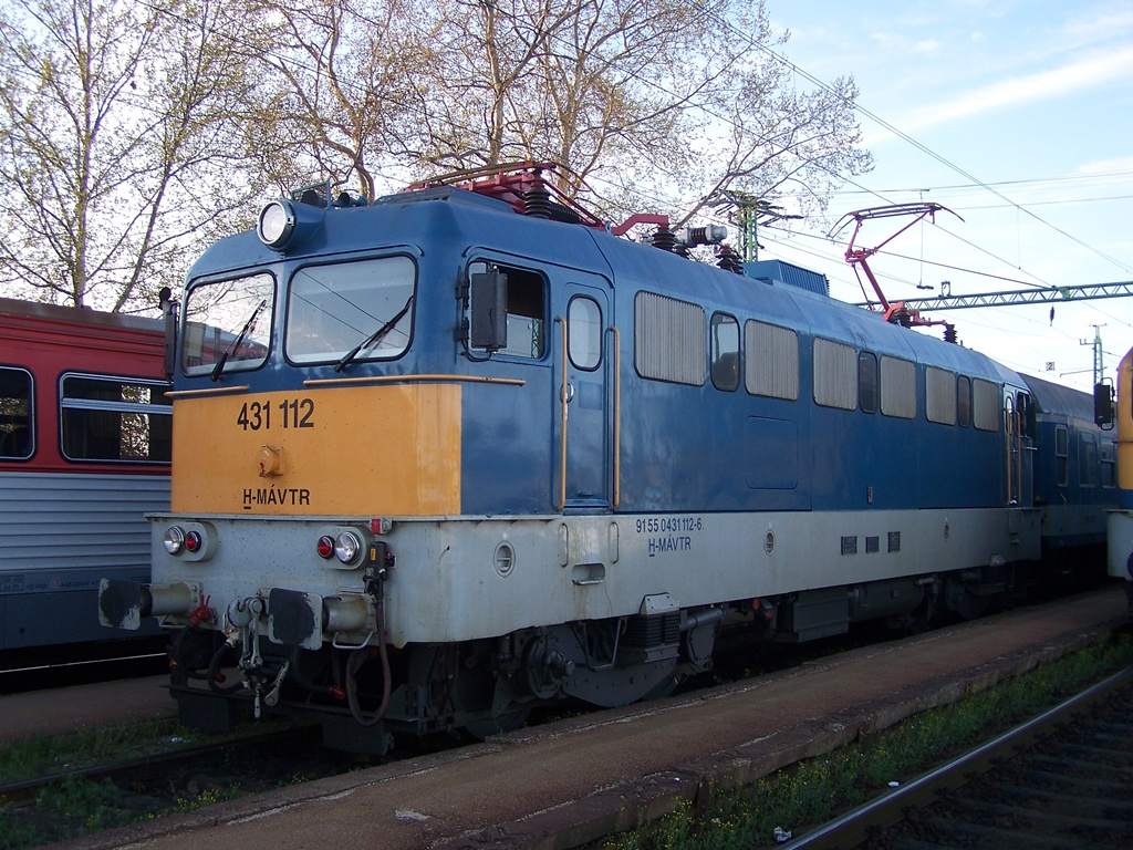 431 112 Sárbogárd (2012.04.22)01.