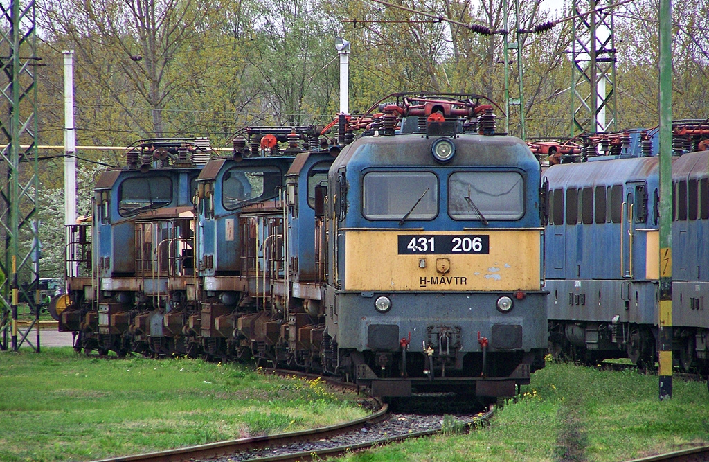 431 206 Dombóvár (2012.04.17).