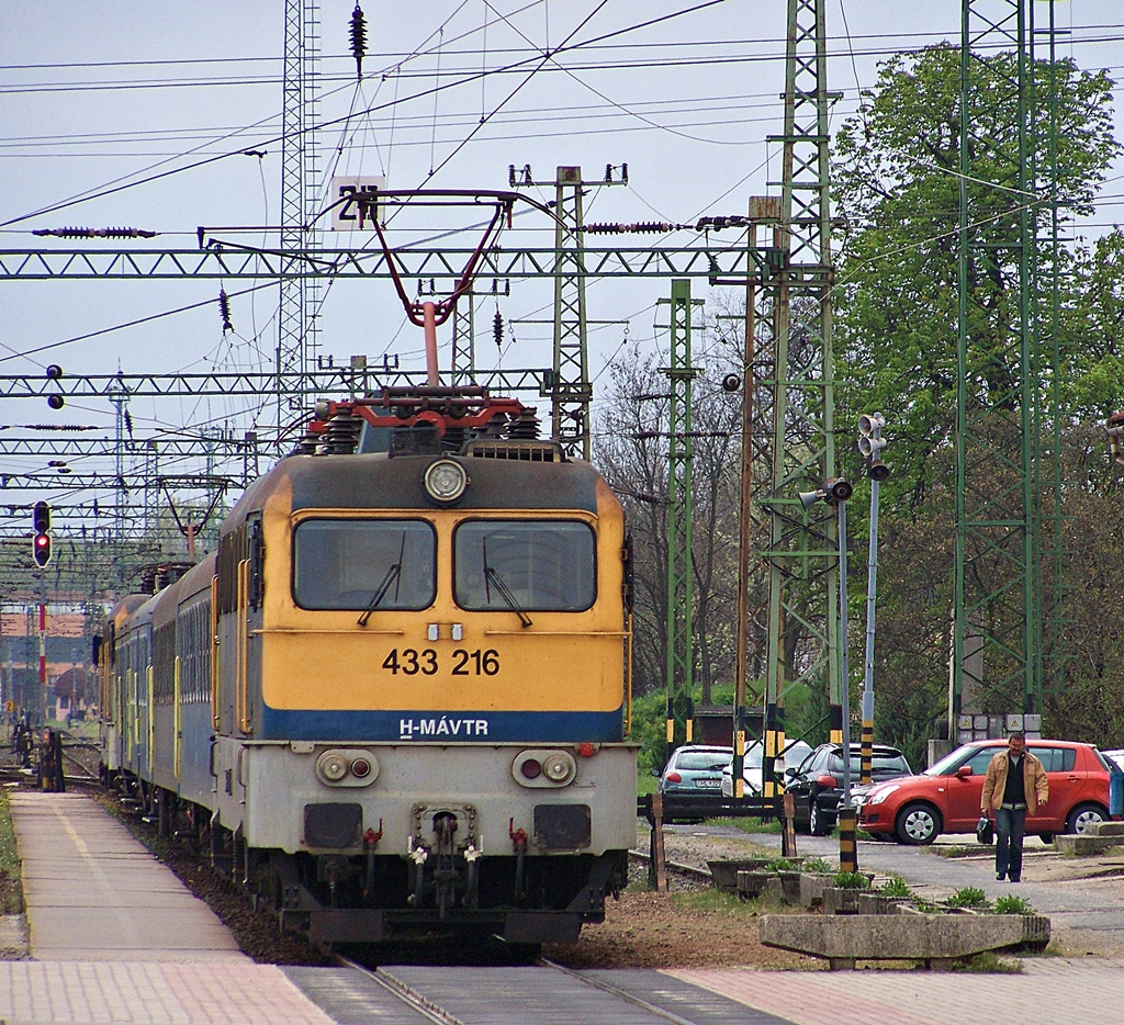 433 216 Dombóvár (2012.04.18).